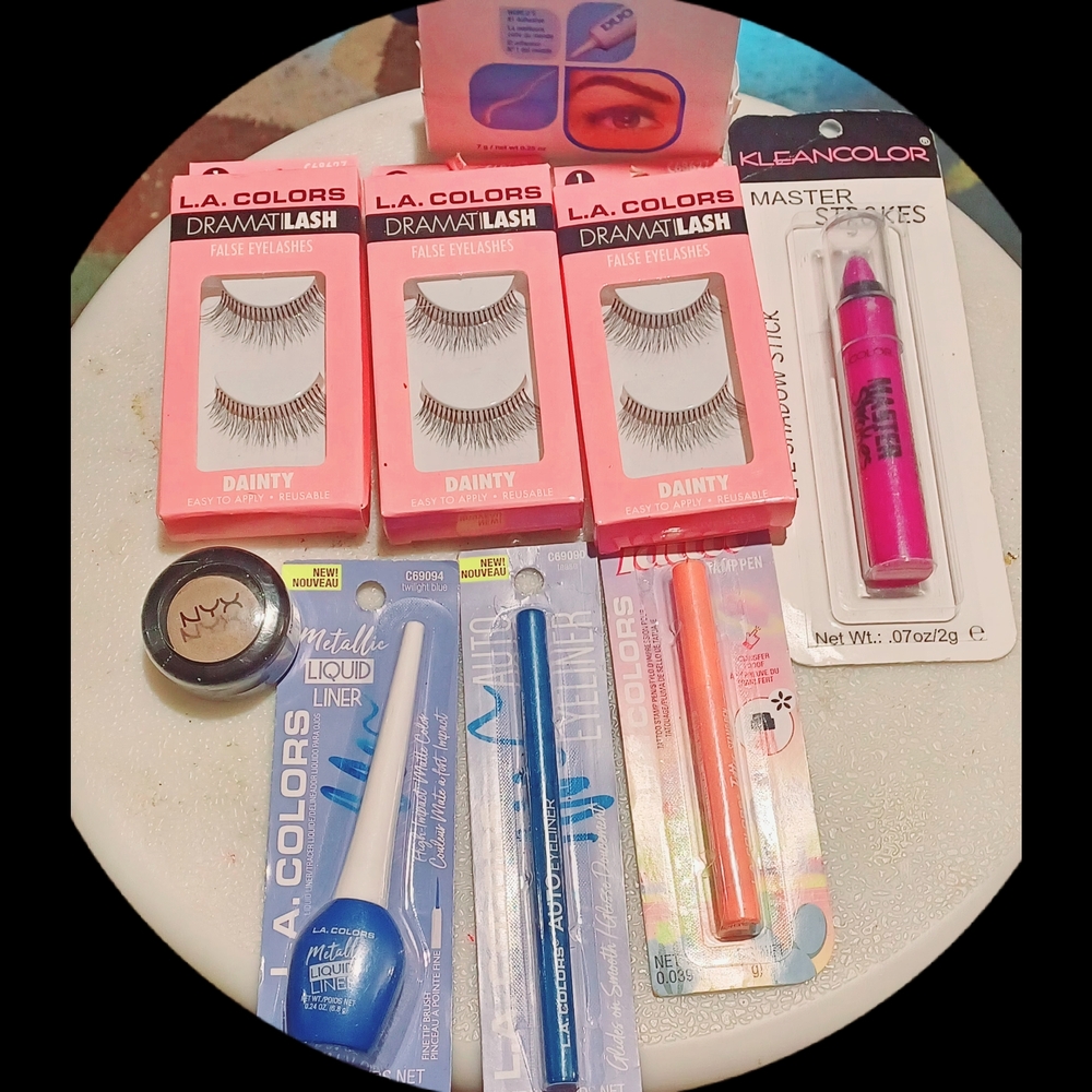9 Pc Eye Glam Bundle